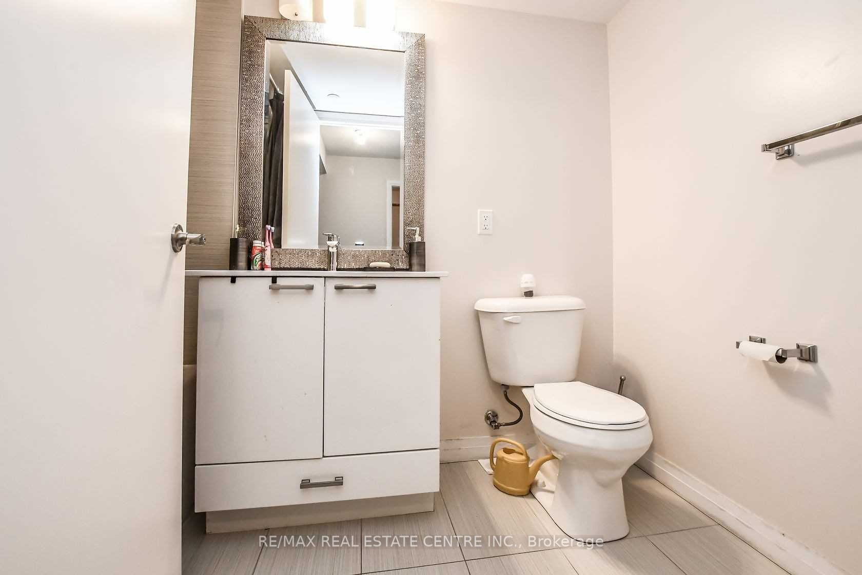 2150 Lawrence Ave, #509