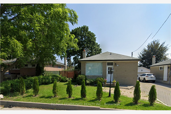 315 Rossland Rd W, Whitby