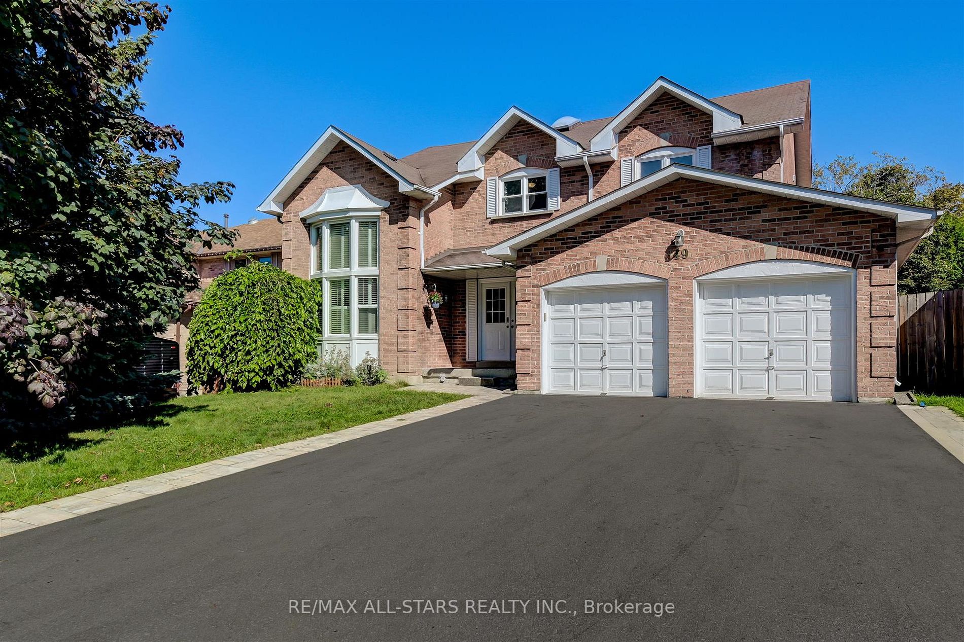 49 Fitzgerald Dr