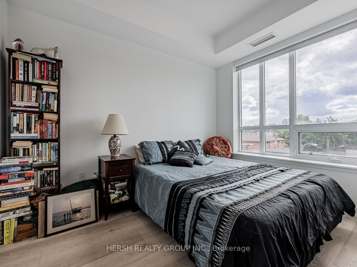 630 Greenwood Ave, #305