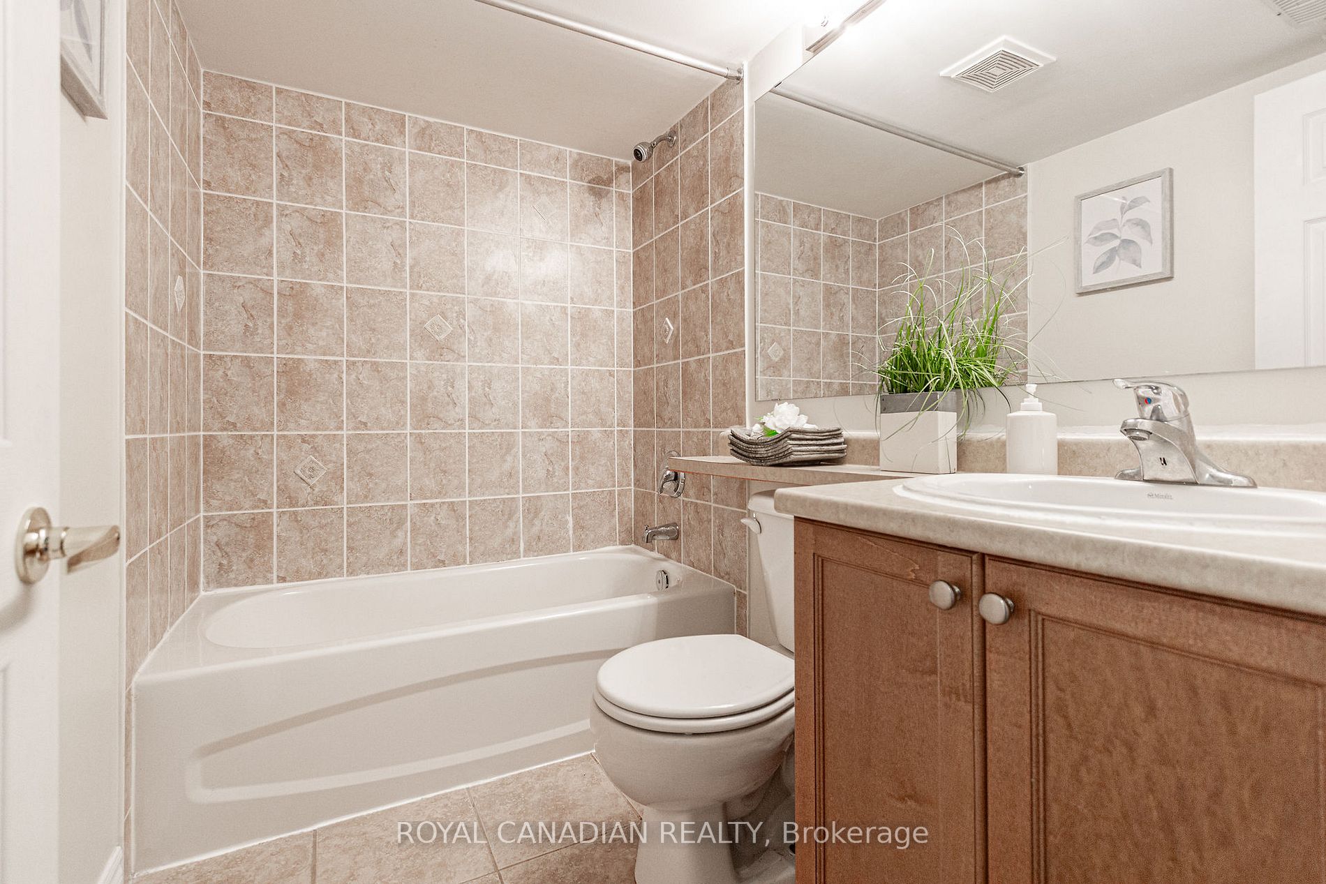 Listing E6780178 - Large Photo # 36
