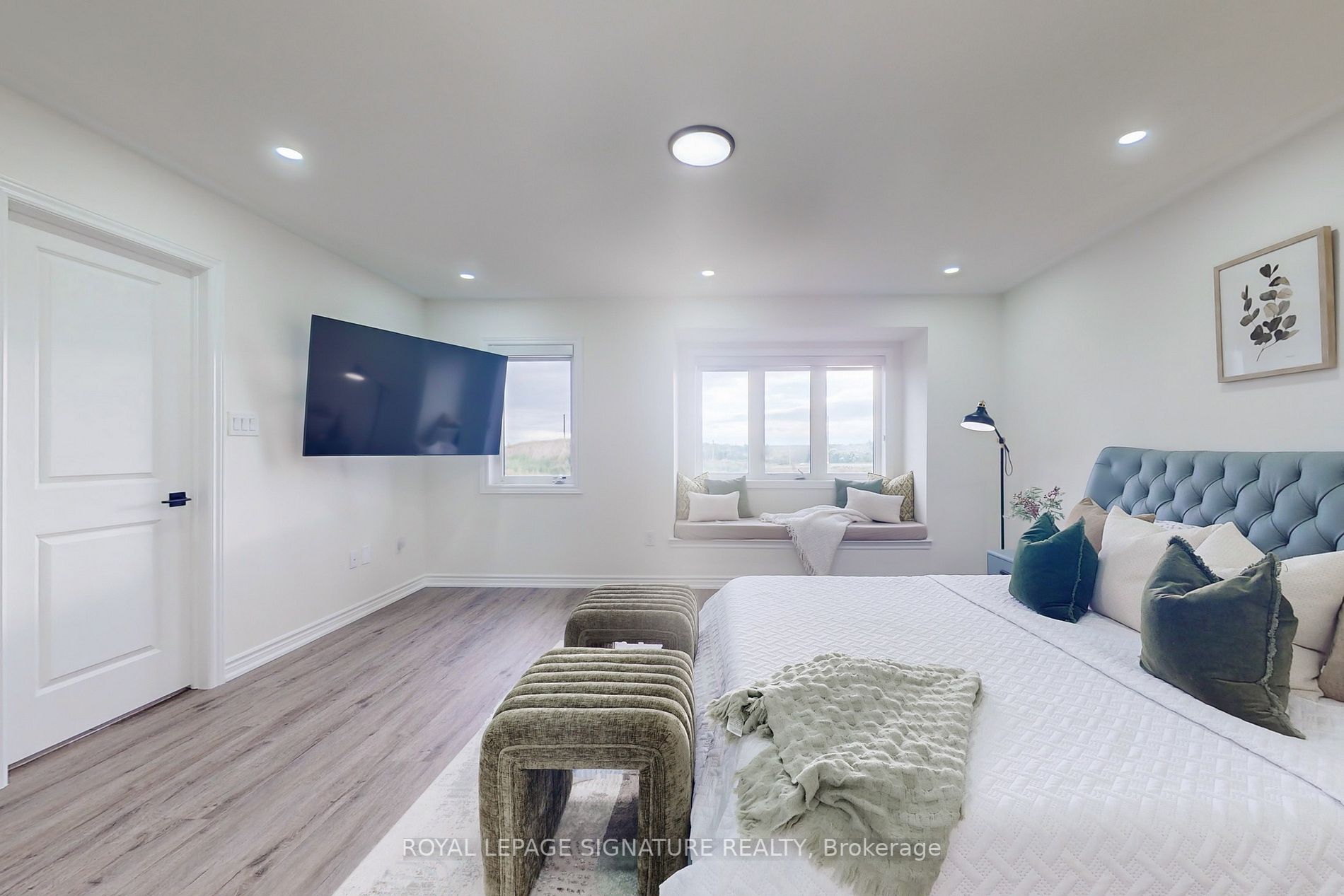 49 Broden Cres