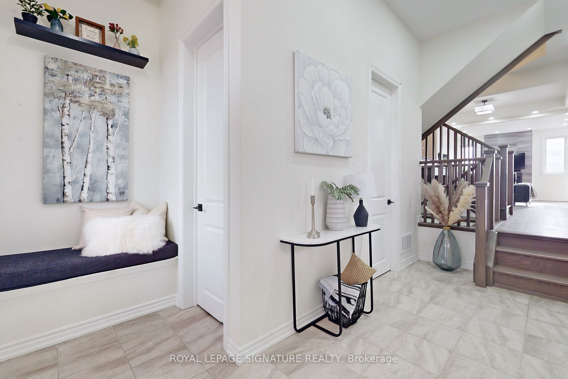49 Broden Cres