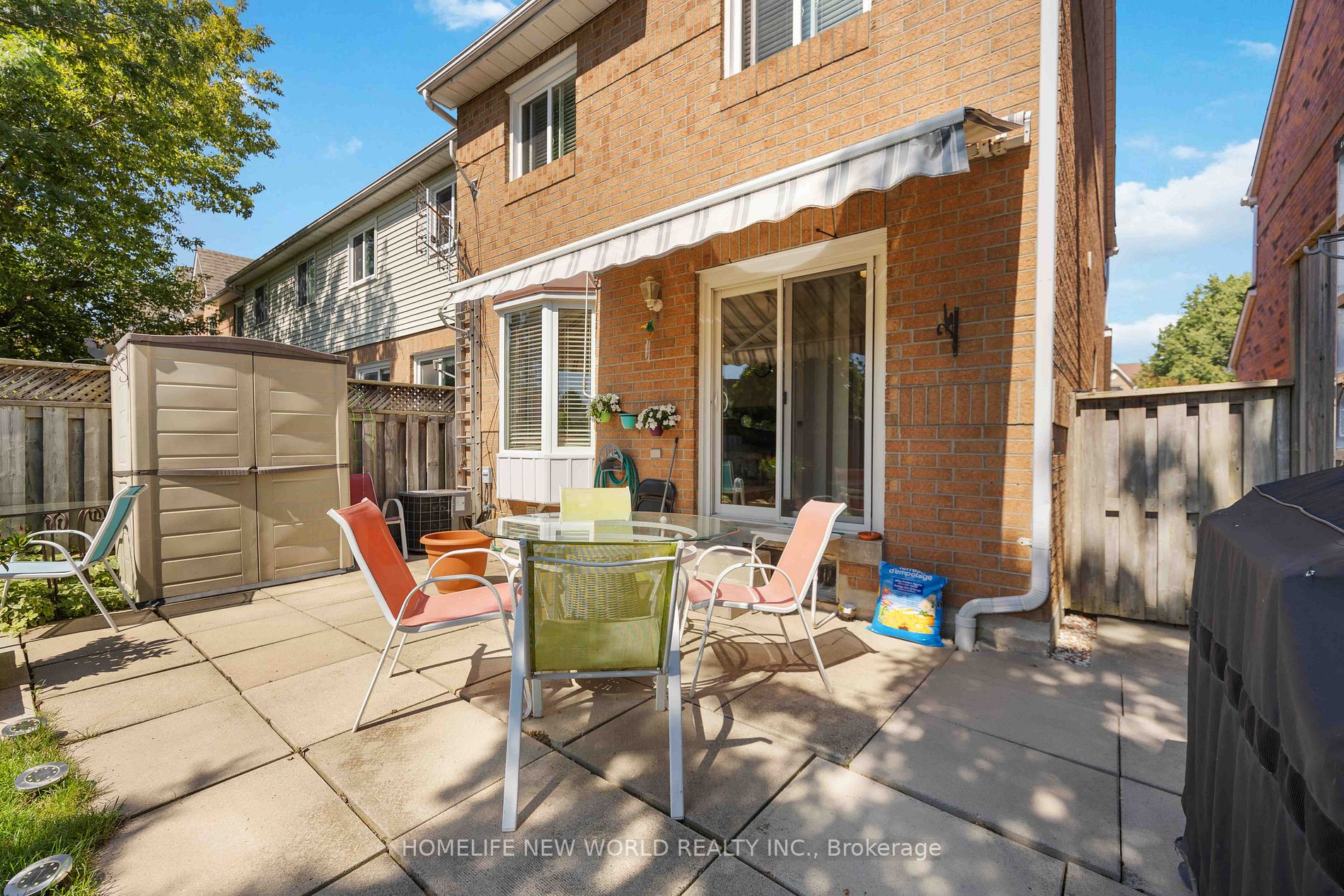 48 Mccullock Cres