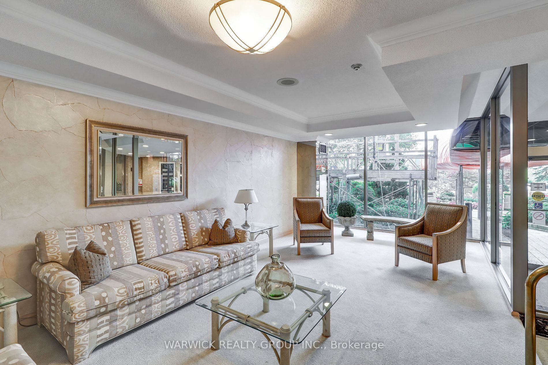 10 Guildwood Pkwy, #819