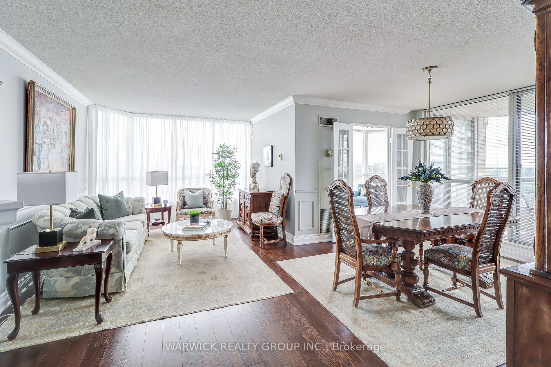 10 Guildwood Pkwy, #819