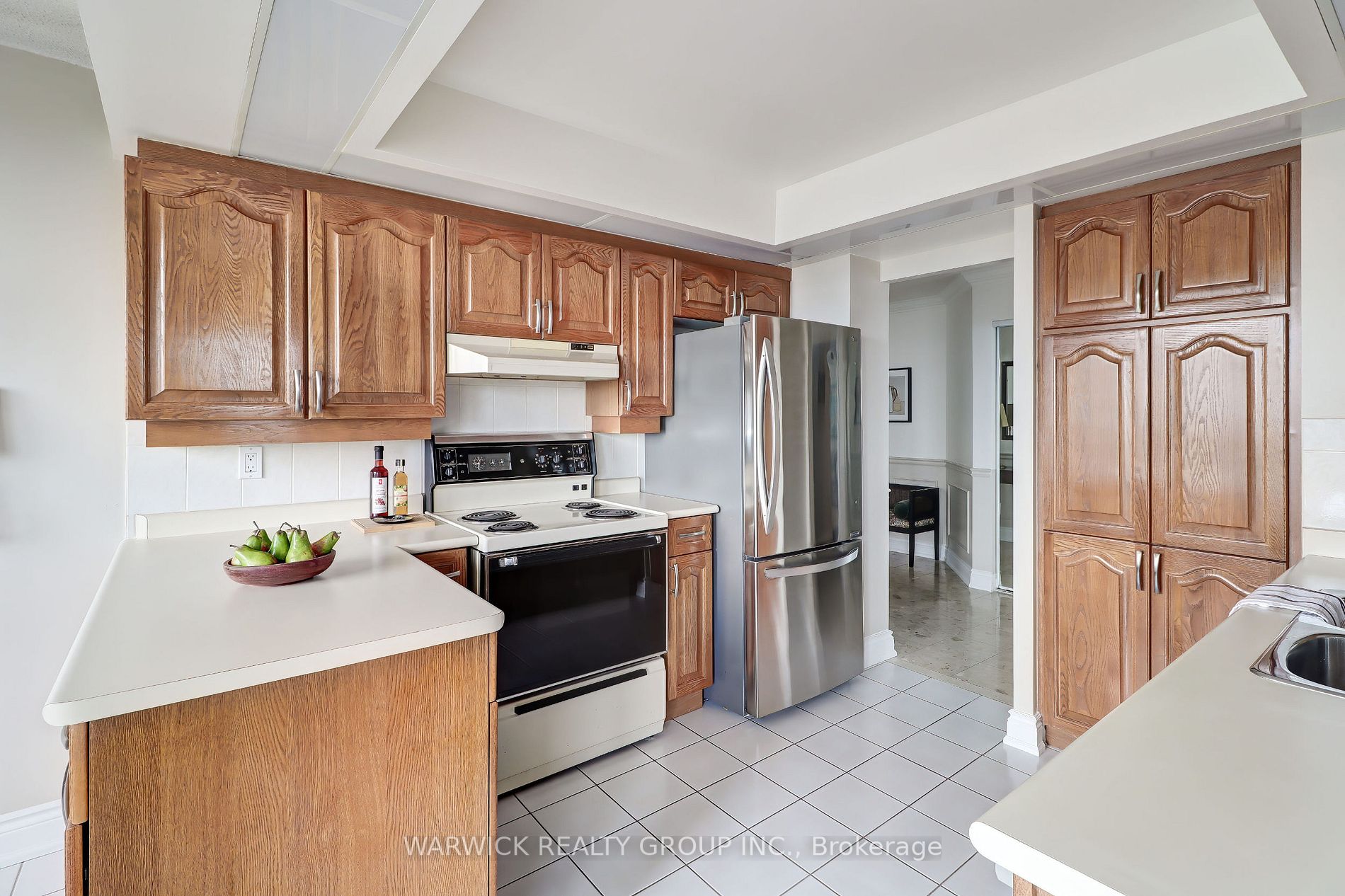 10 Guildwood Pkwy, #819