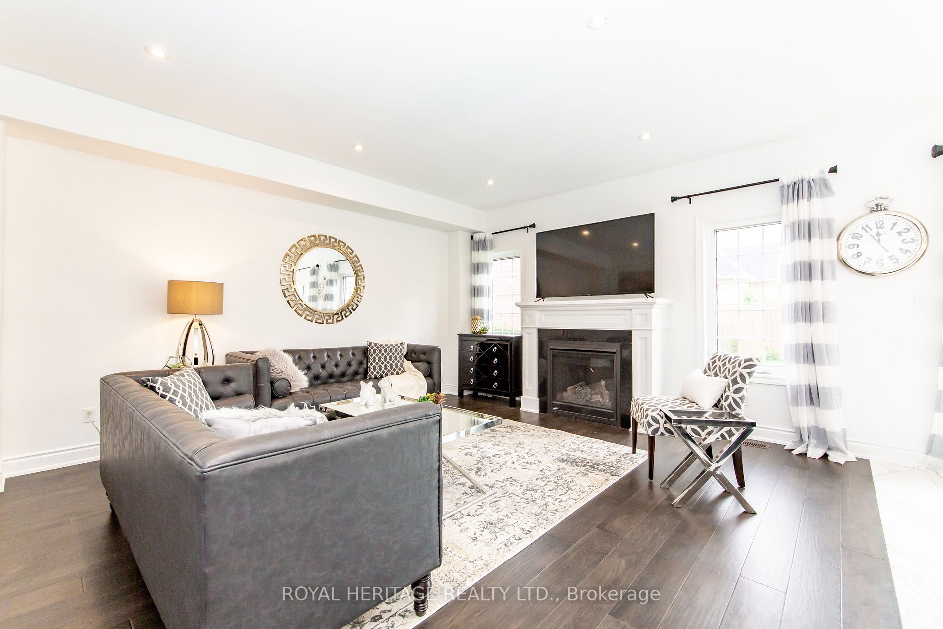 42 St Augustine Dr