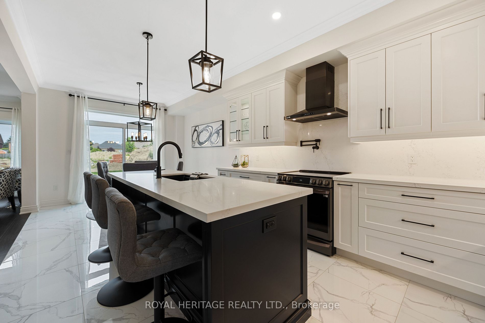 44 St Augustine Dr