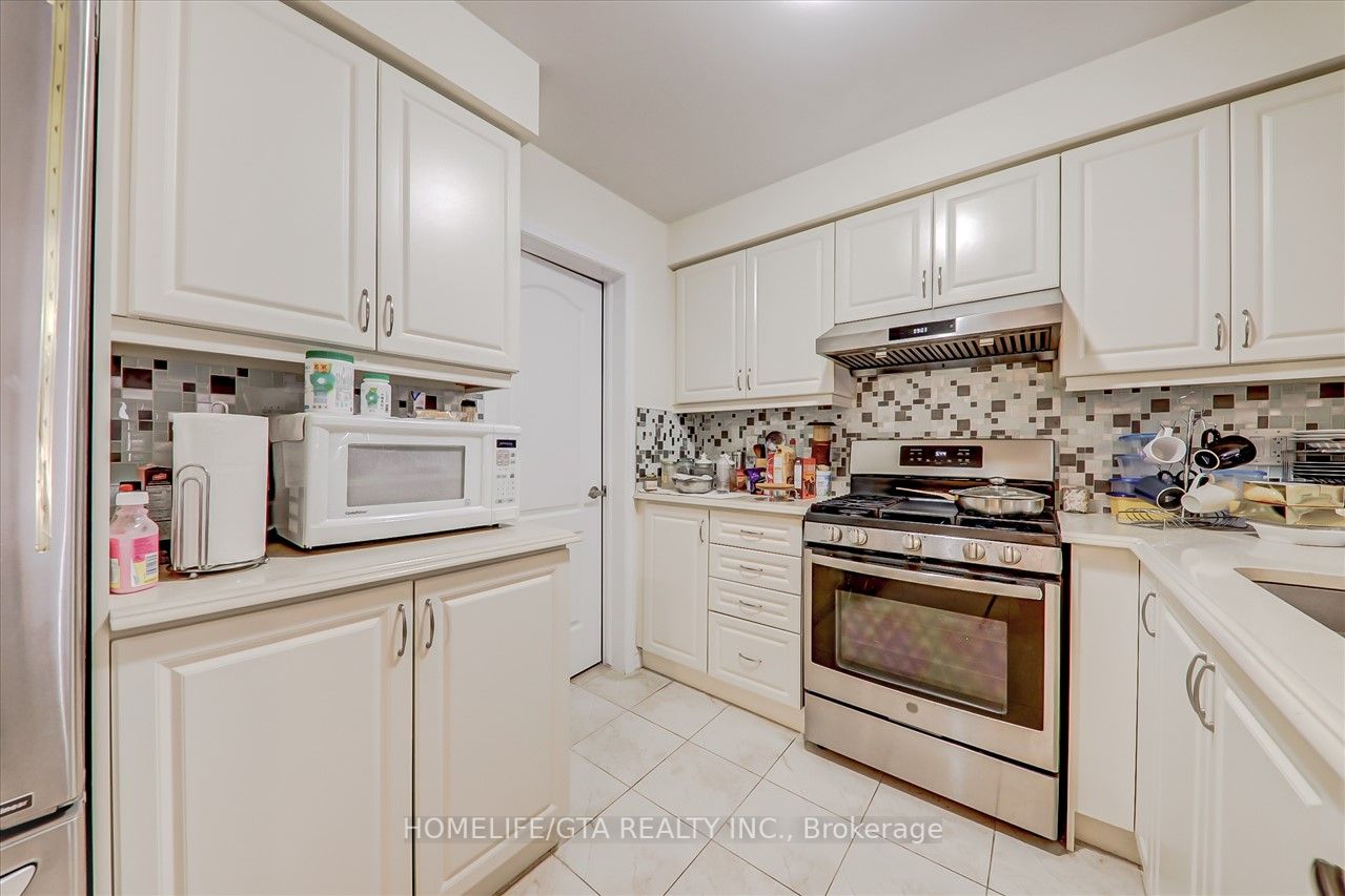 2470 Fall Harvest Cres
