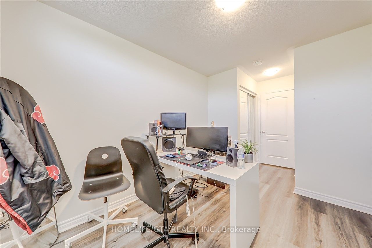 2470 Fall Harvest Cres