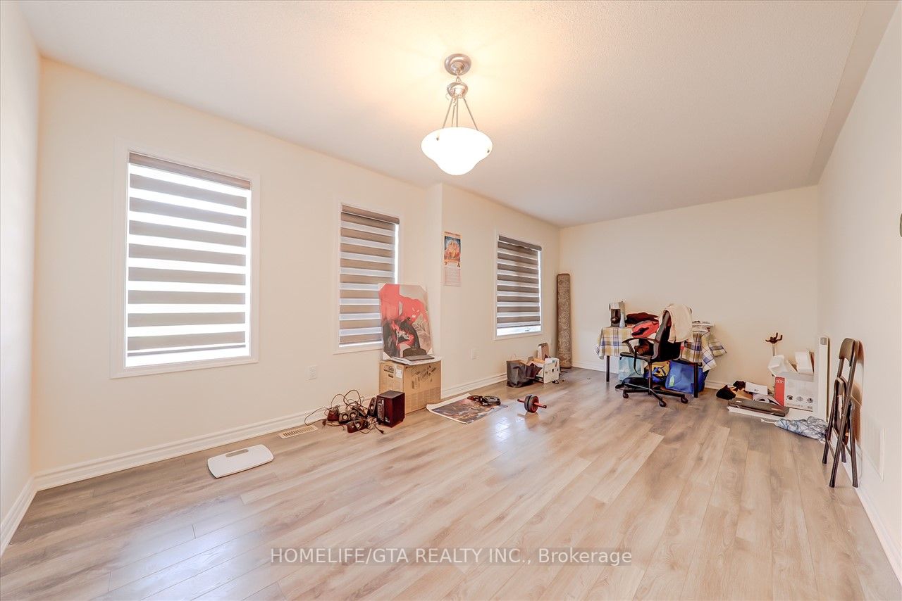 2470 Fall Harvest Cres