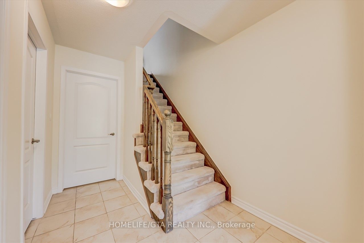 2470 Fall Harvest Cres