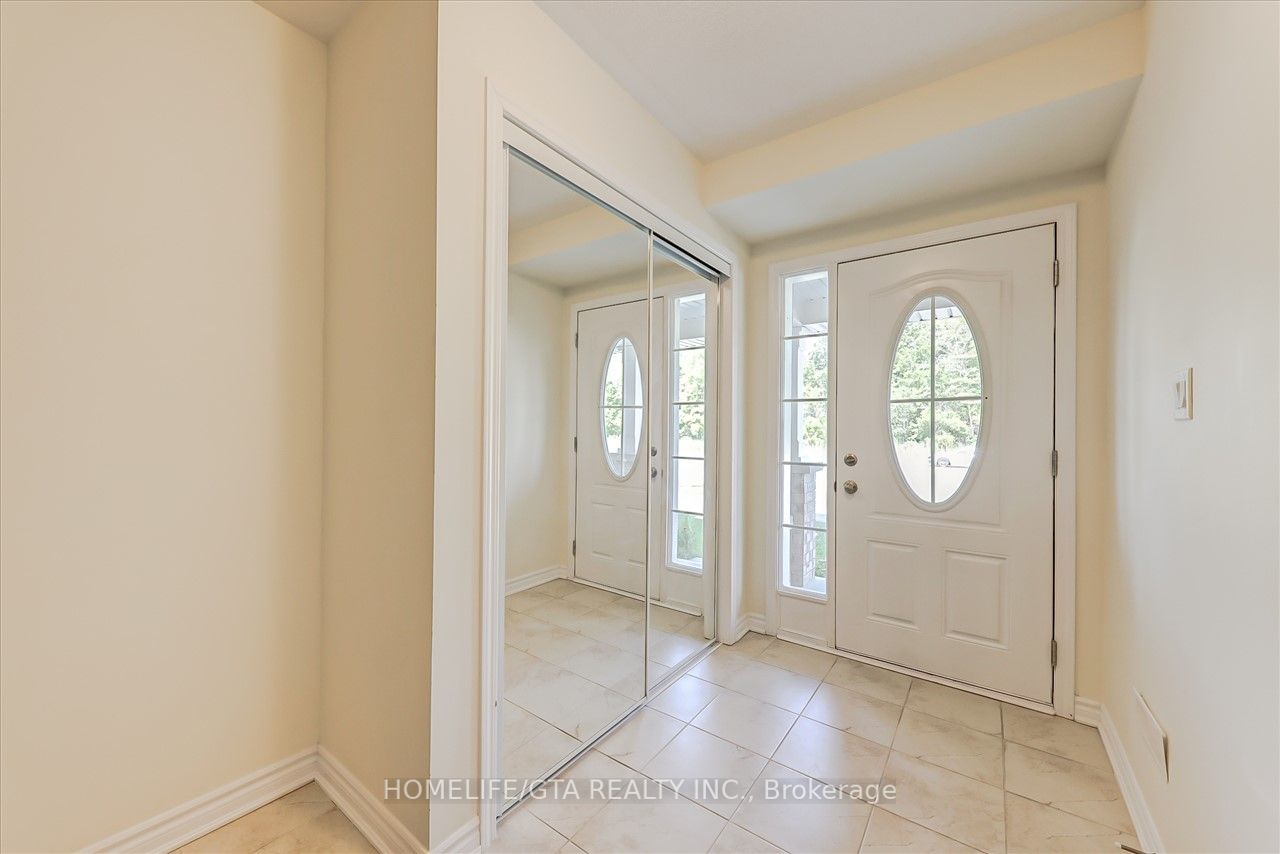 2470 Fall Harvest Cres