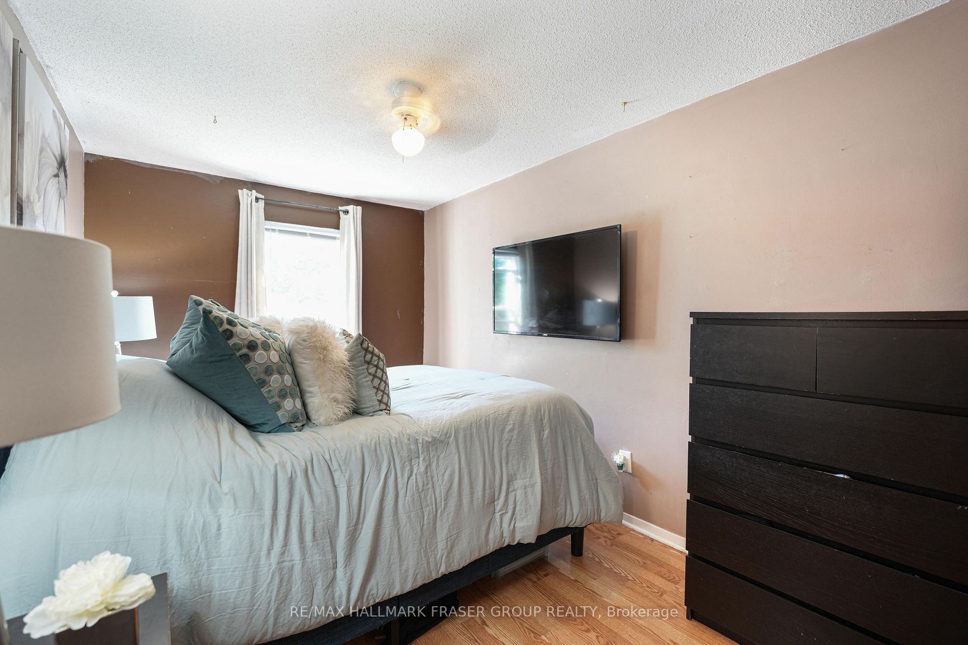 31 Kipling Cres
