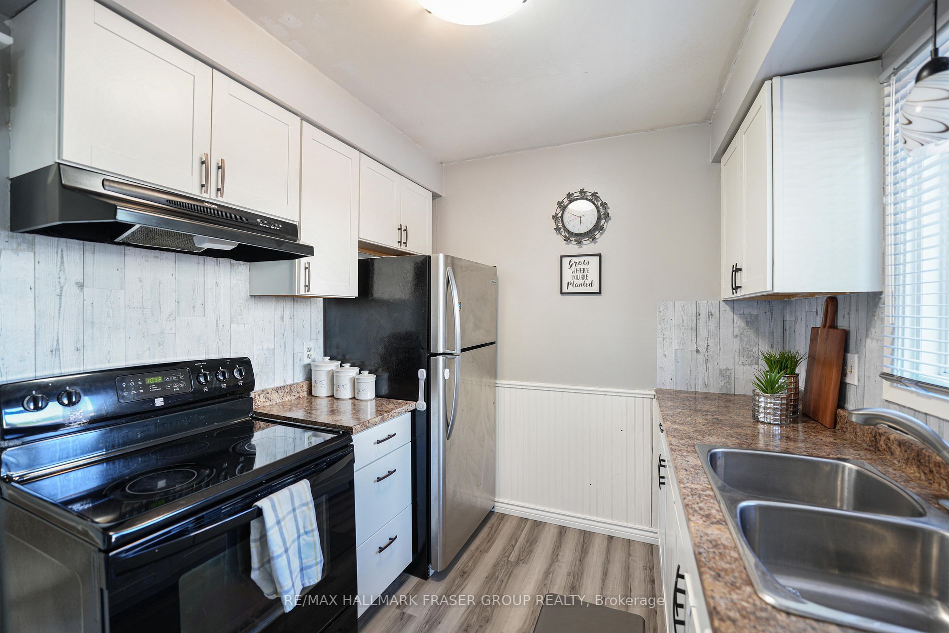31 Kipling Cres