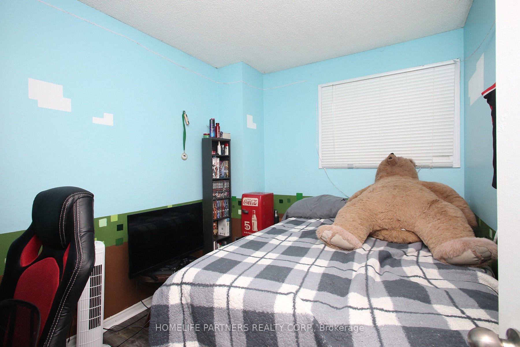 143 Galbraith Court