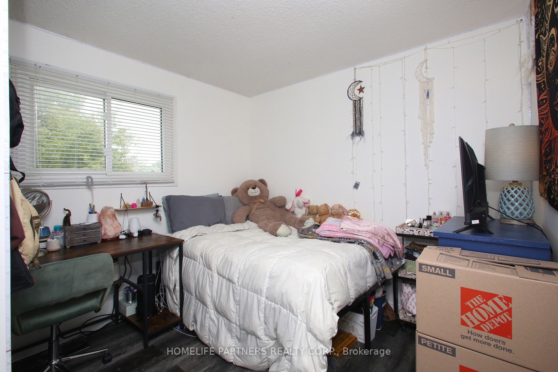 143 Galbraith Court