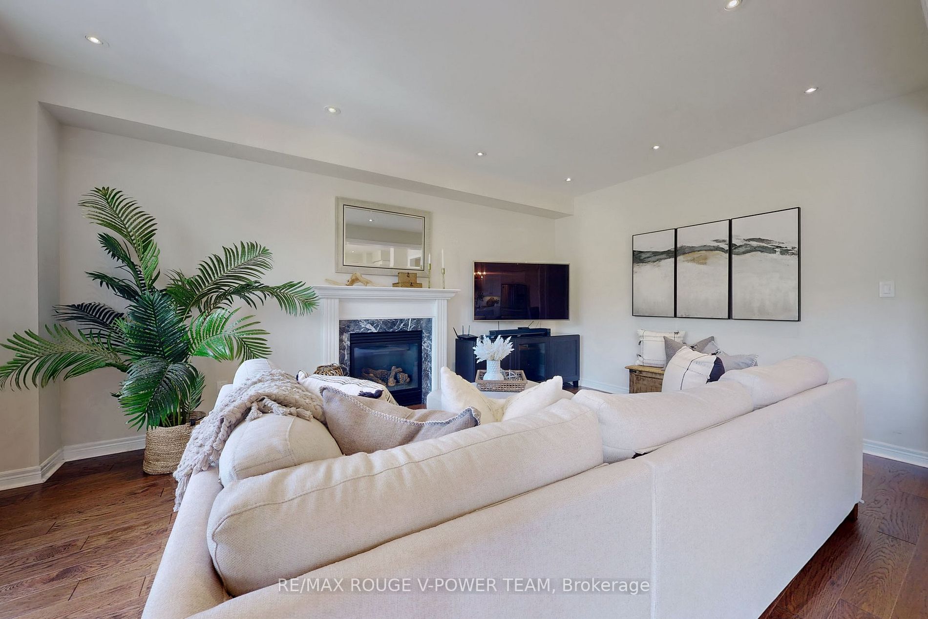 44 Bignell Crescent