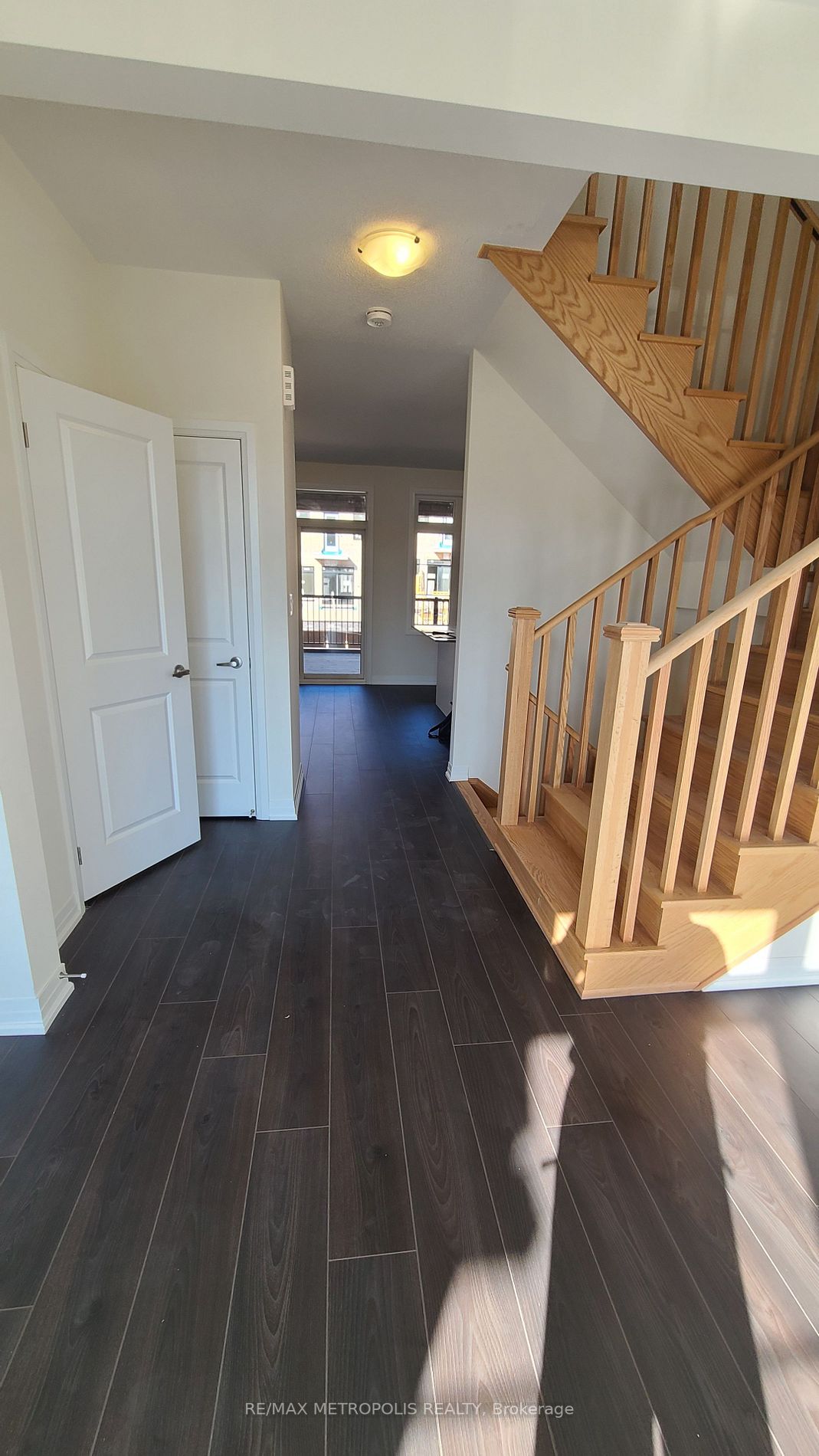 2724 PETER MATTHEWS Drive