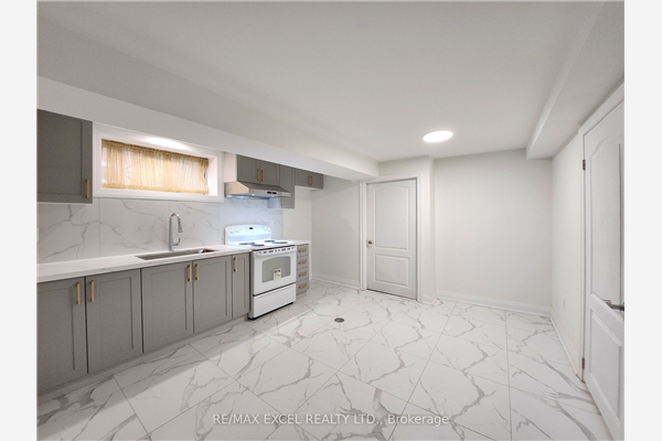 50 Birdwood Crt, Toronto