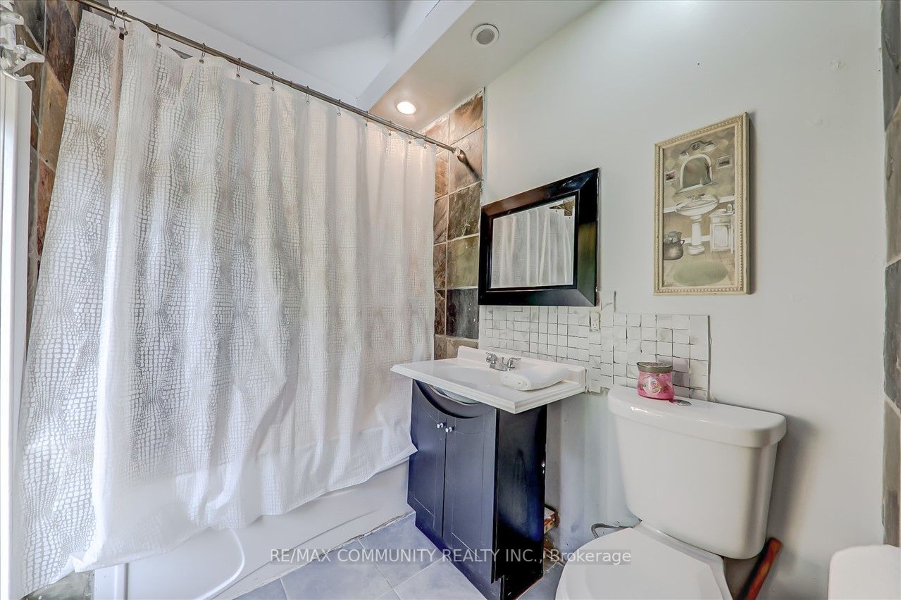 146 Admiral Road
