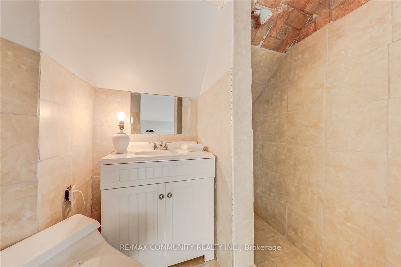146 Admiral Road