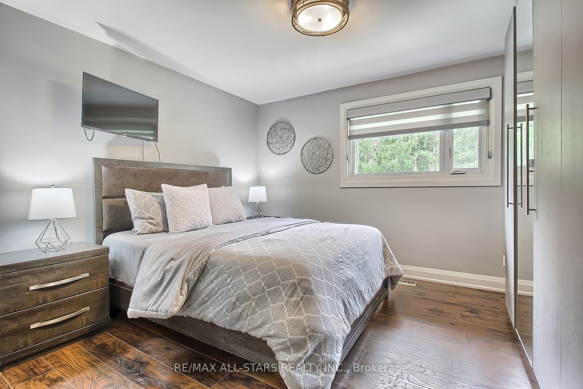215 Uxbridge Pickering Line