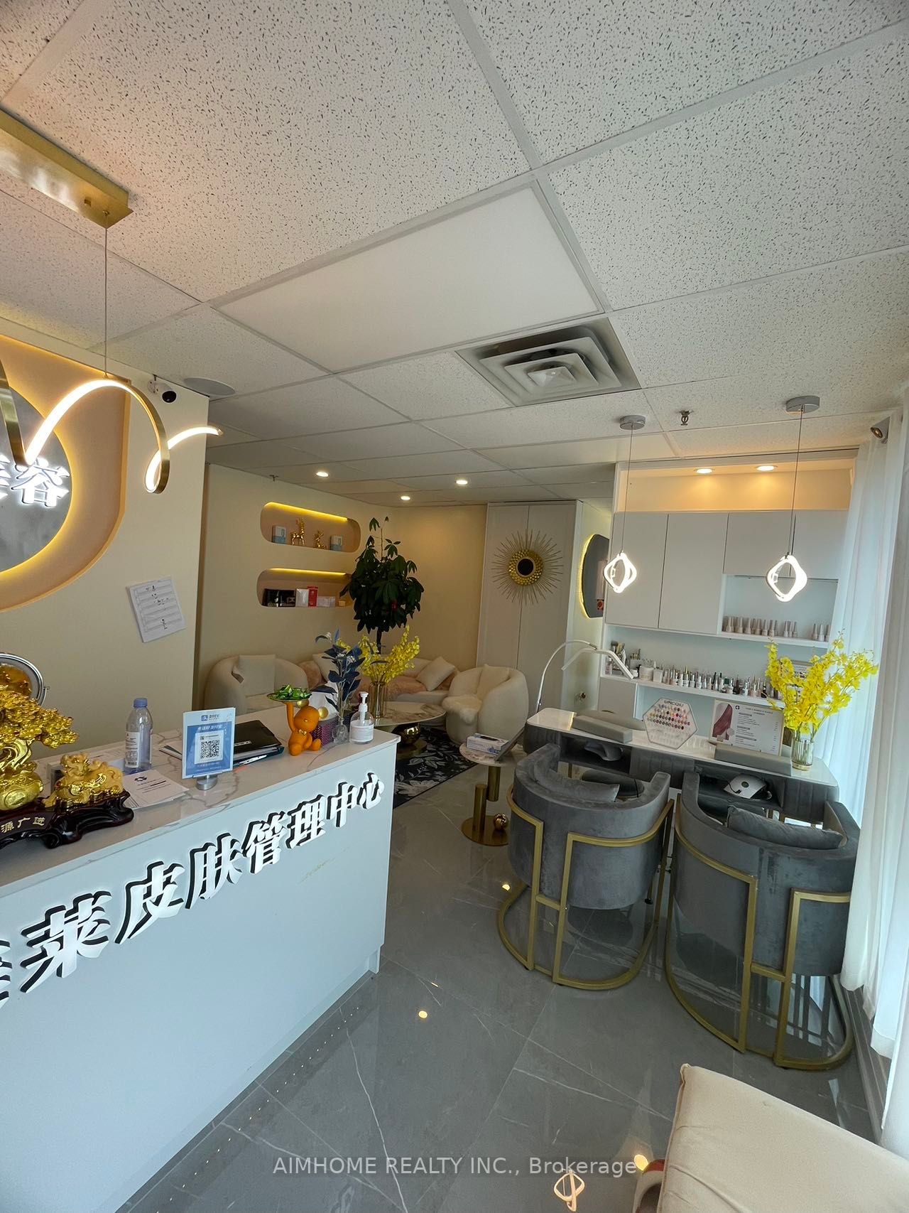3220 Midland Ave, #109&A