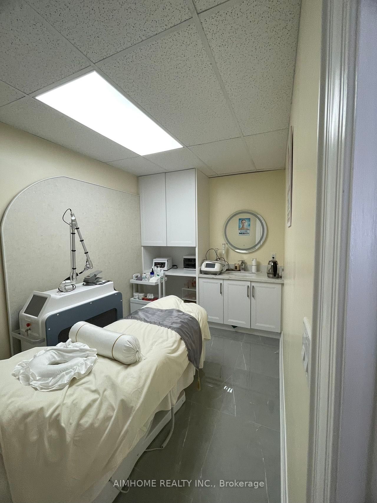 3220 Midland Ave, #109&A
