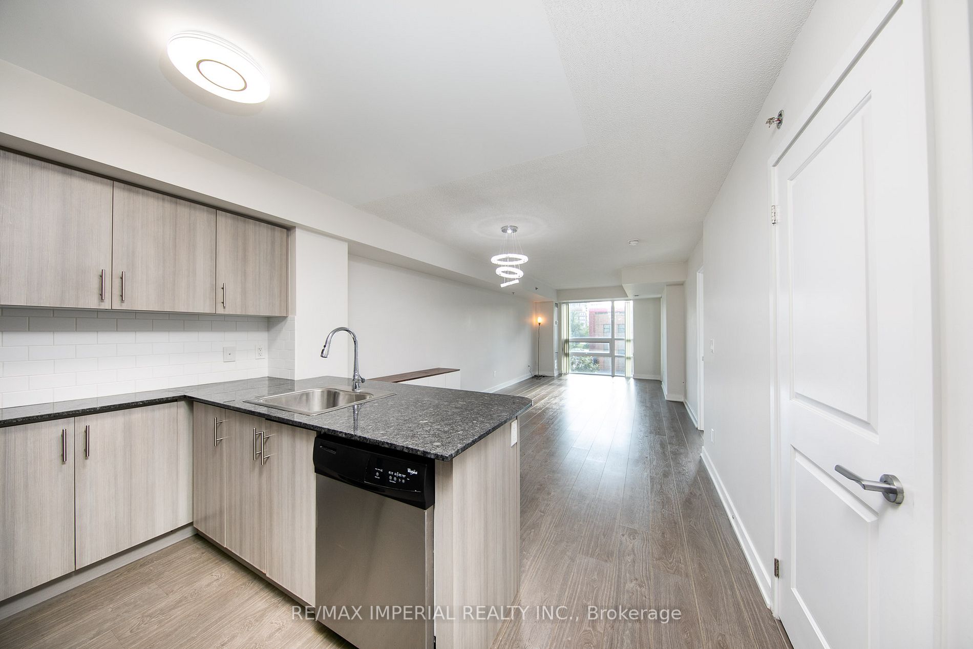 185 Bonis Ave, #208