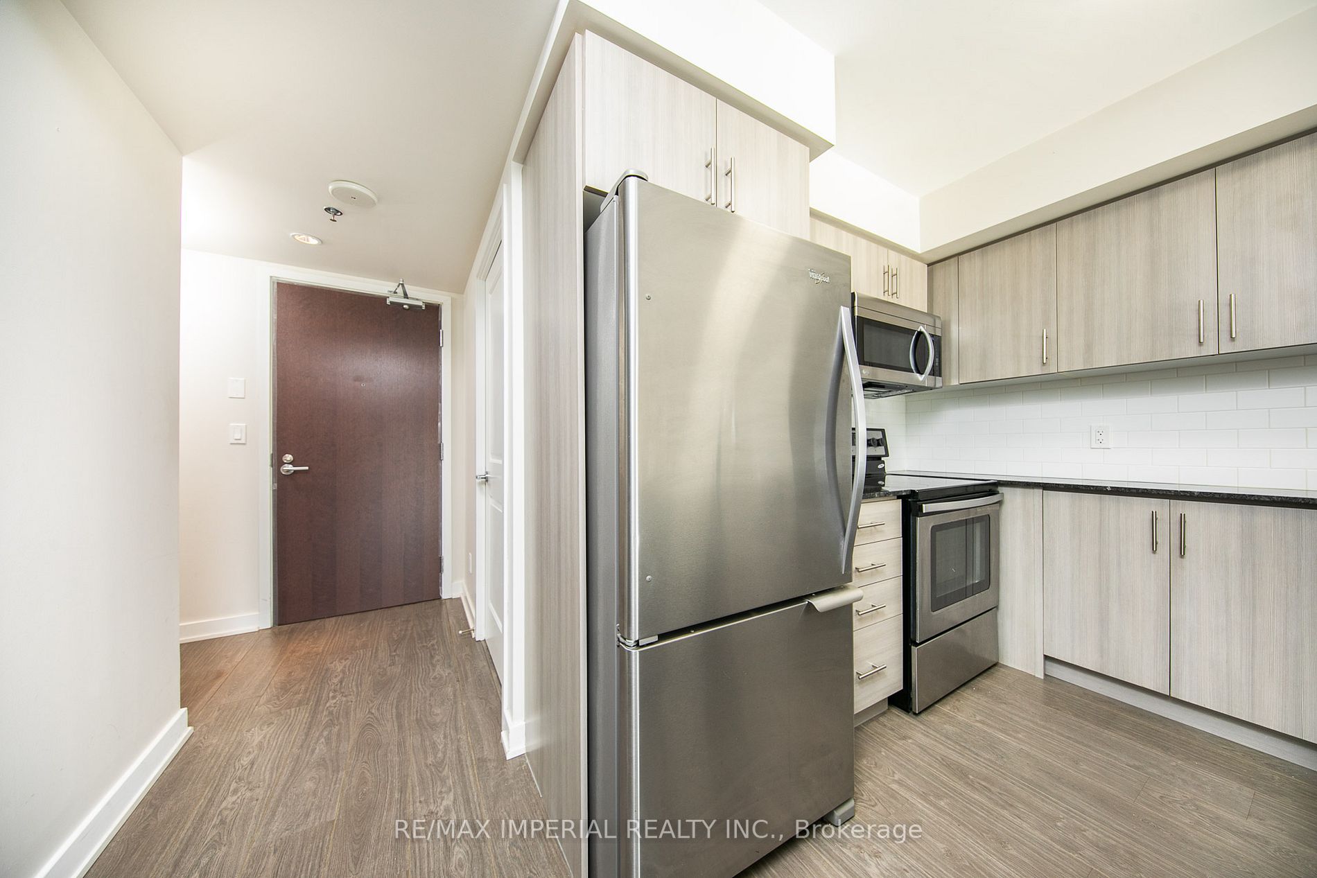 185 Bonis Ave, #208