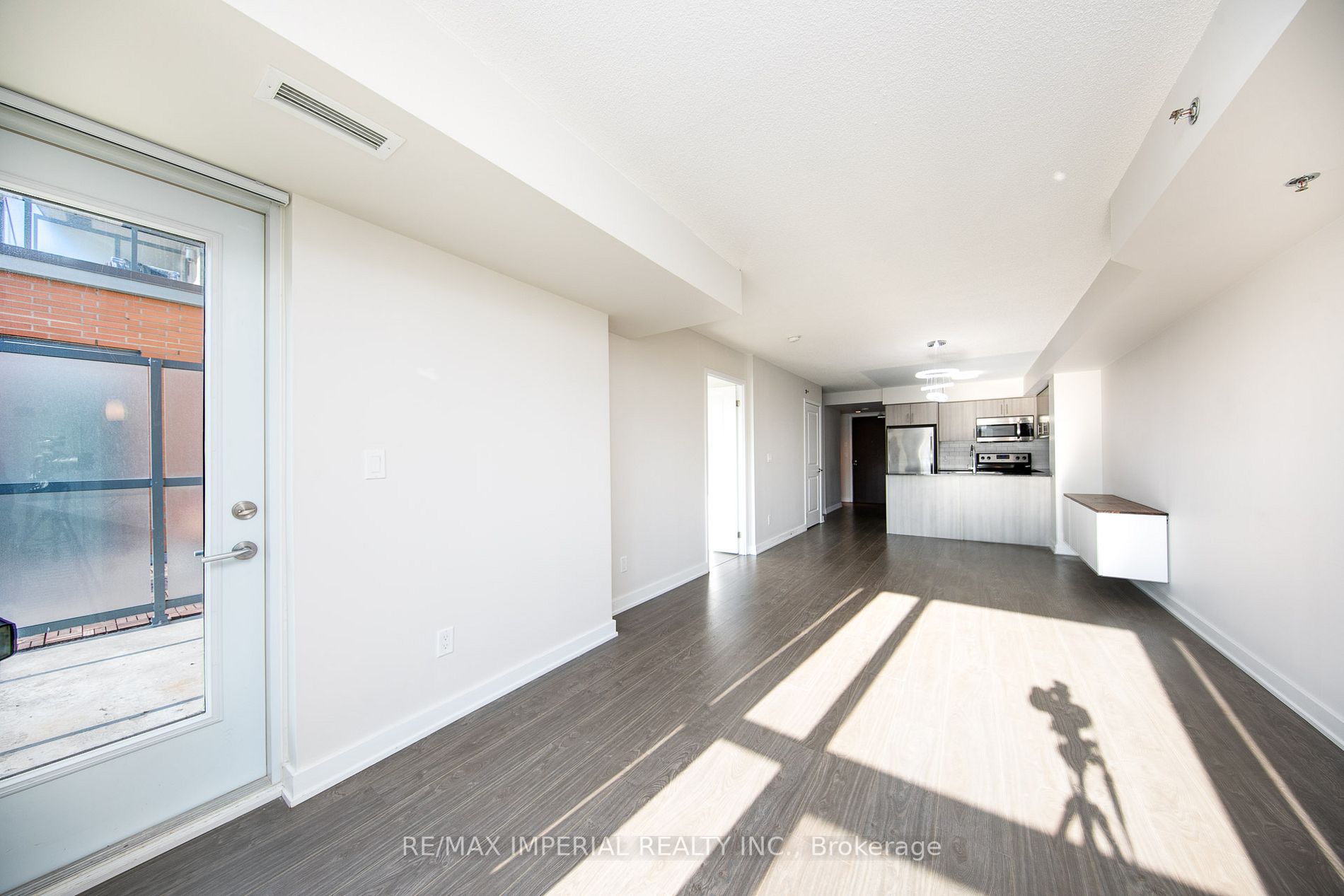 185 Bonis Ave, #208