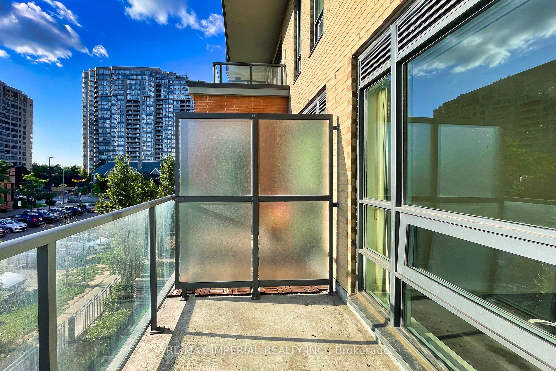 185 Bonis Ave, #208
