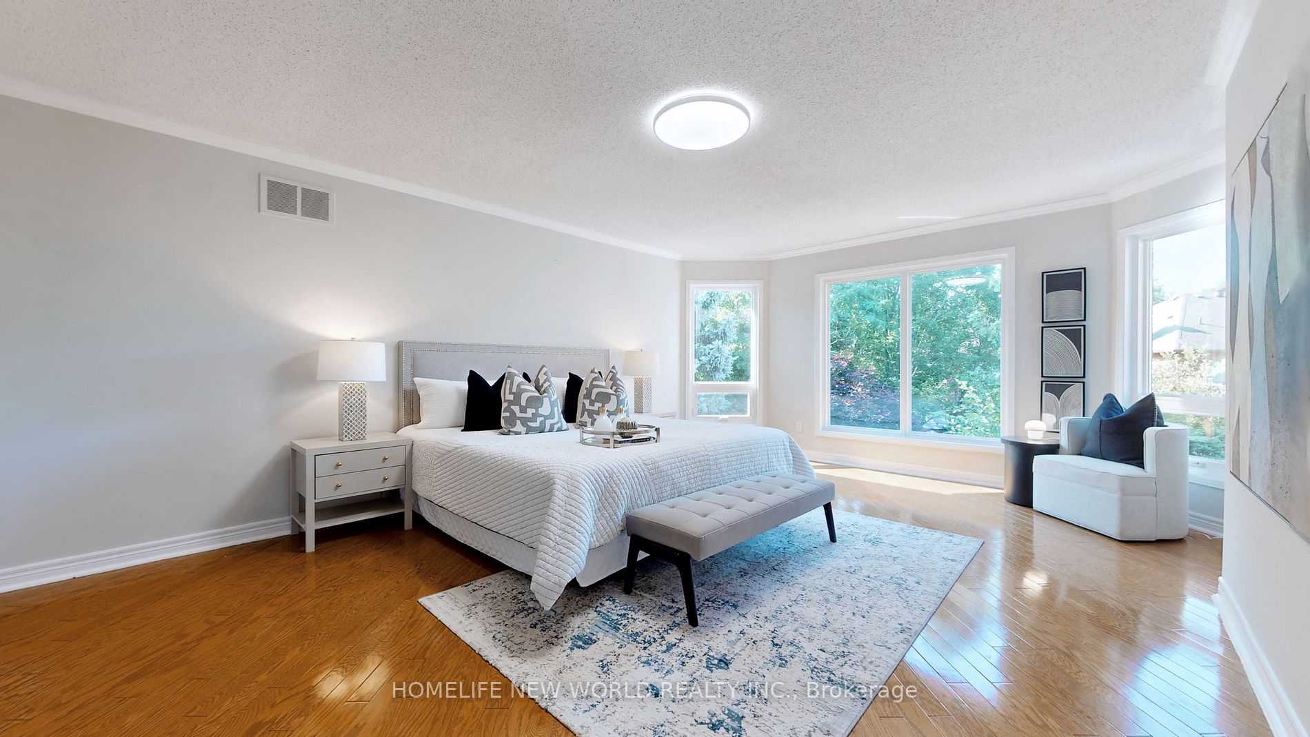 883 Darwin Dr