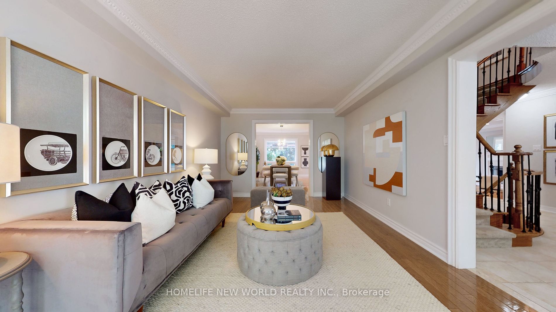 883 Darwin Dr