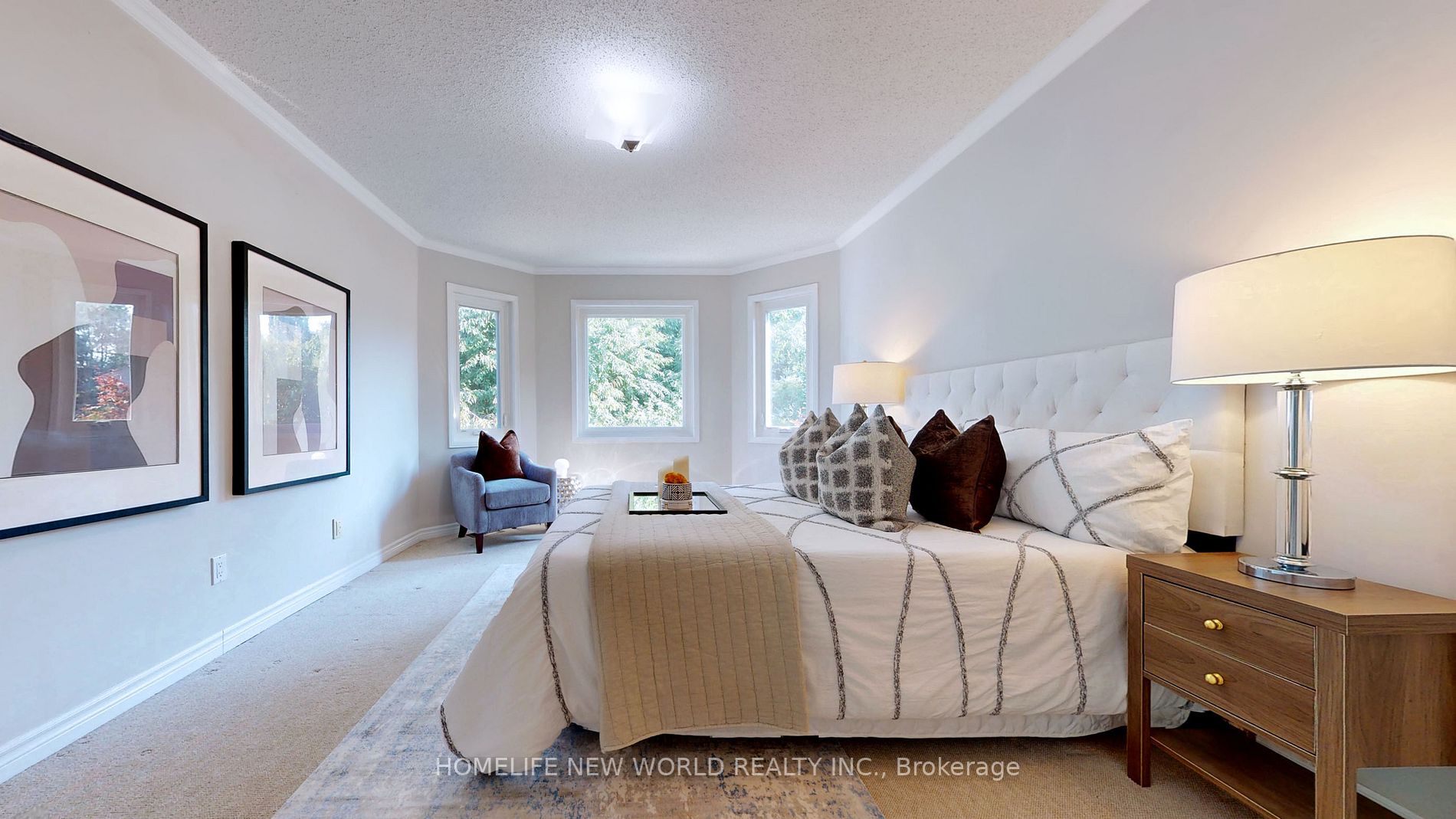 883 Darwin Dr