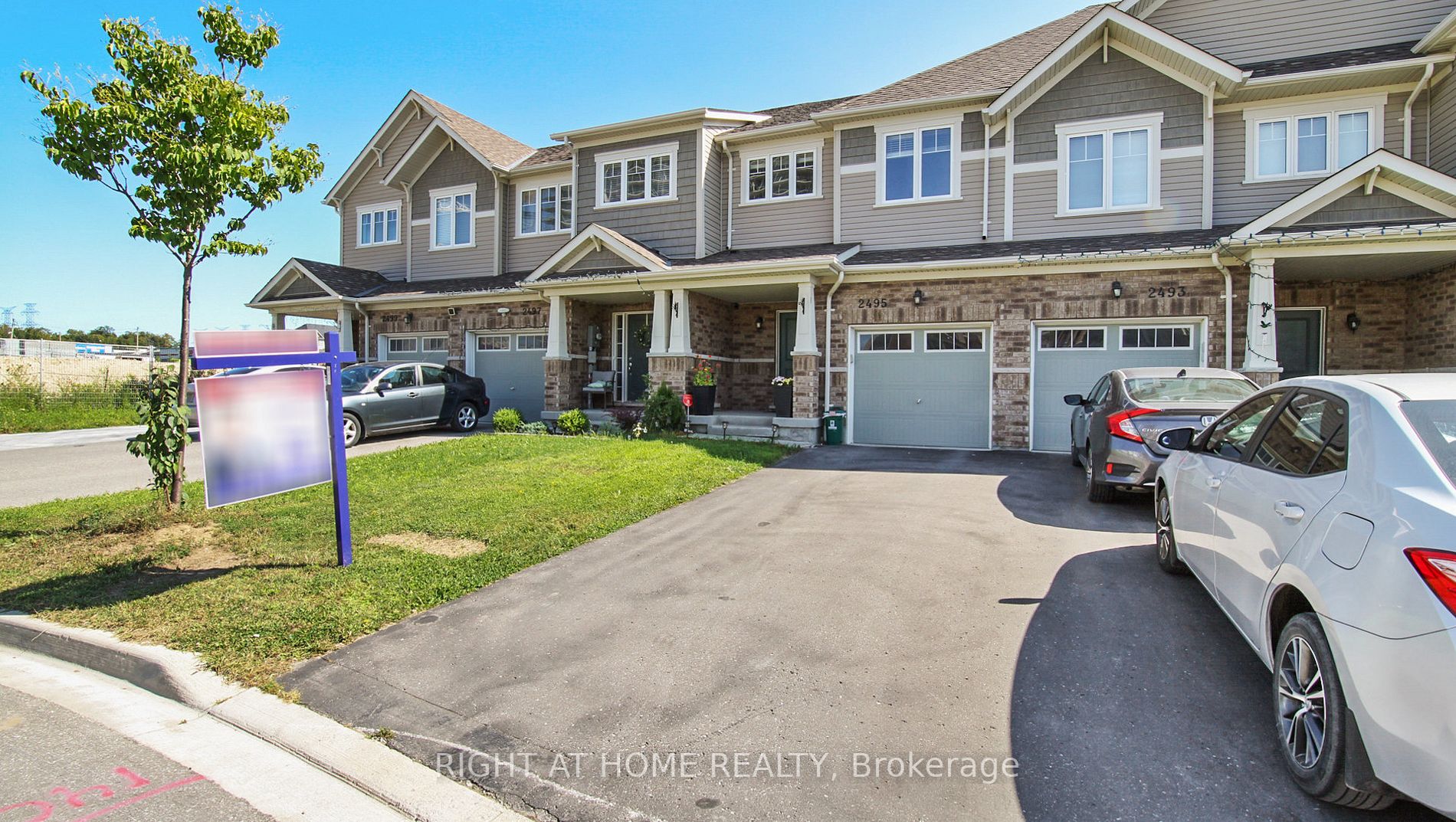 2495 Hill Rise Court