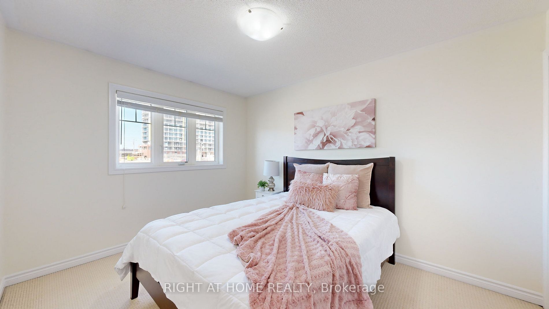 2495 Hill Rise Court