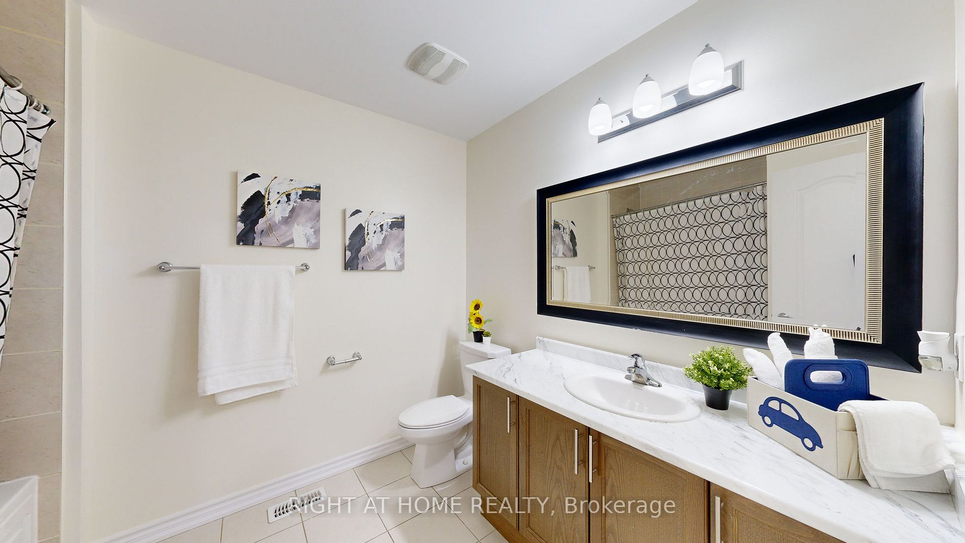 2495 Hill Rise Court