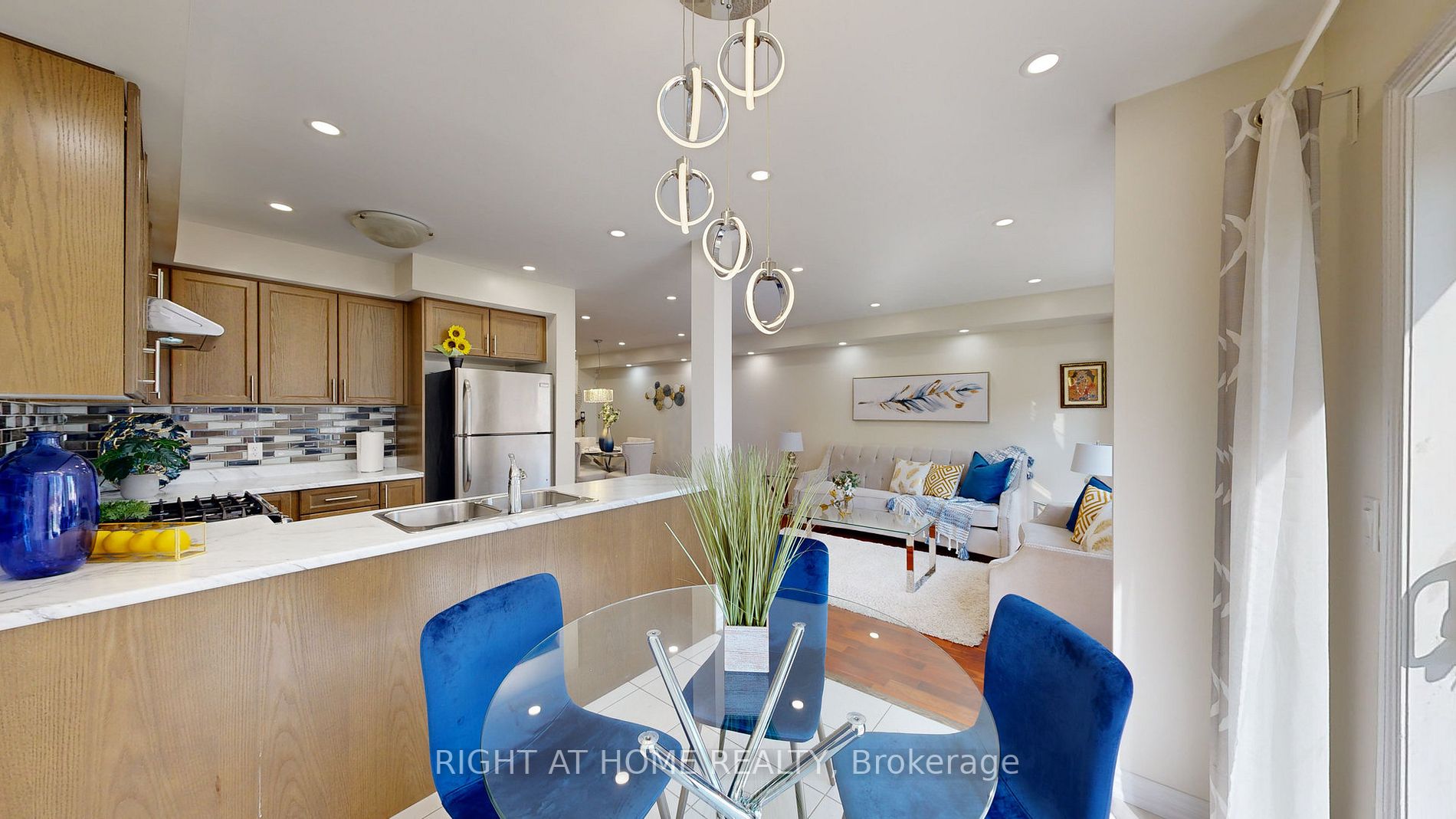 2495 Hill Rise Court