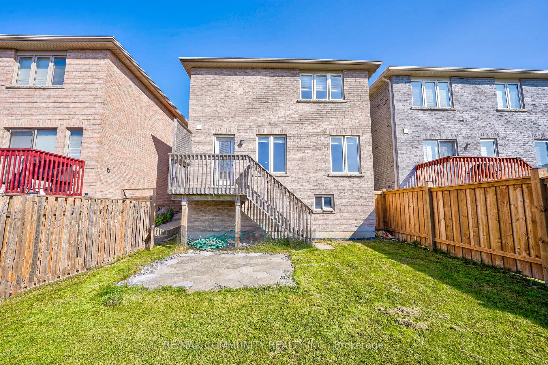 29 Formosa Ave