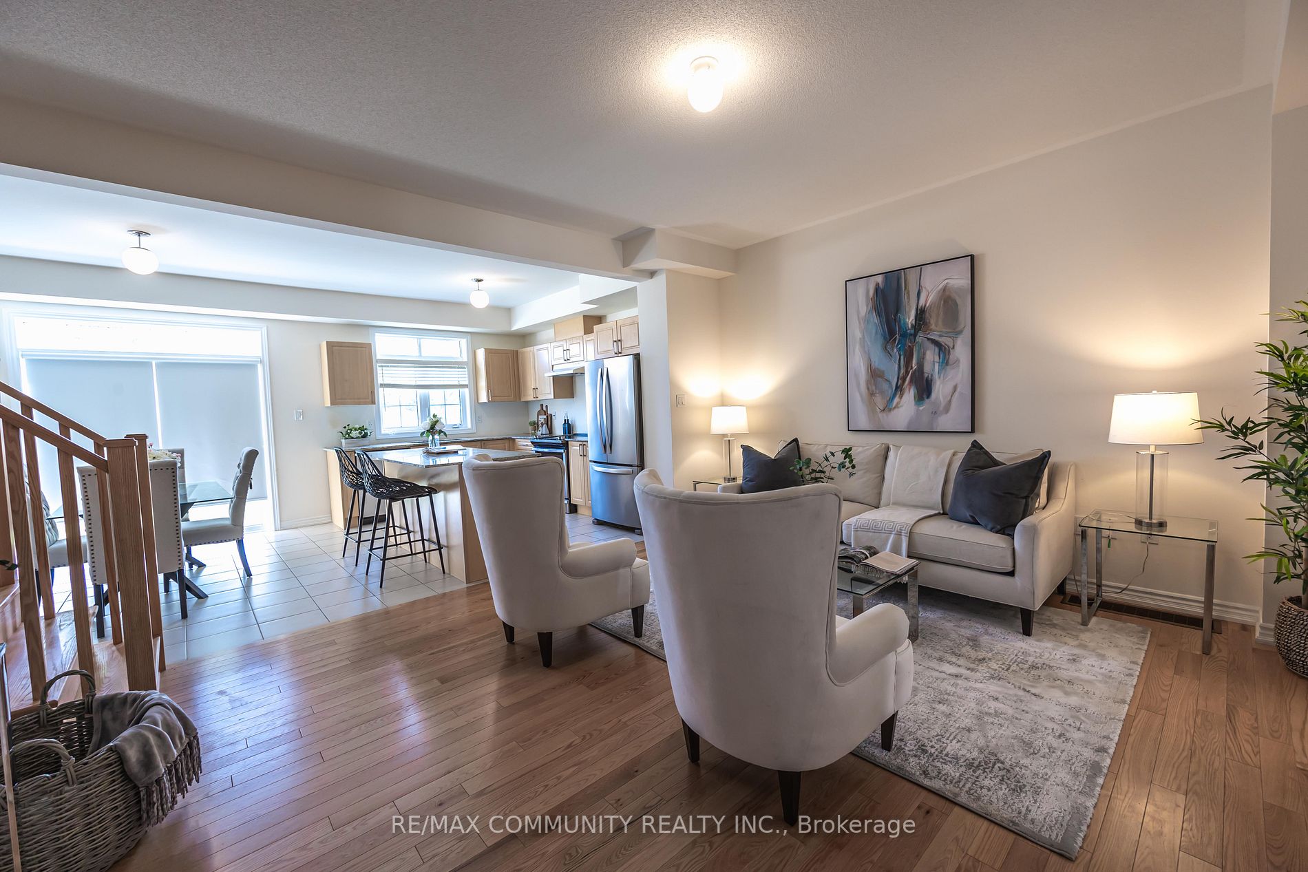 9 Brent Crescent