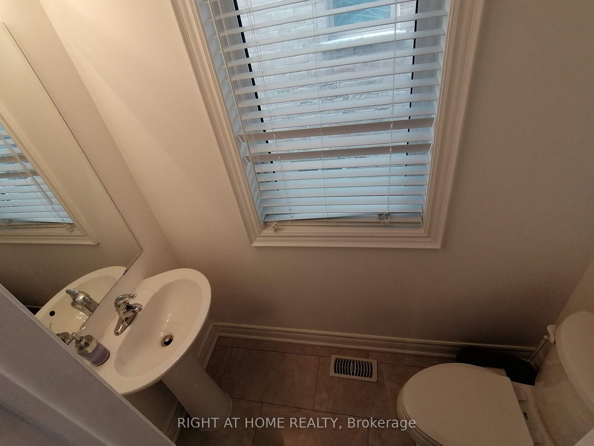 Listing E6783858 - Large Photo # 12
