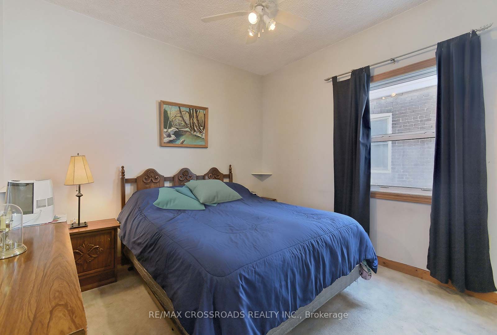 160 King Edward Ave