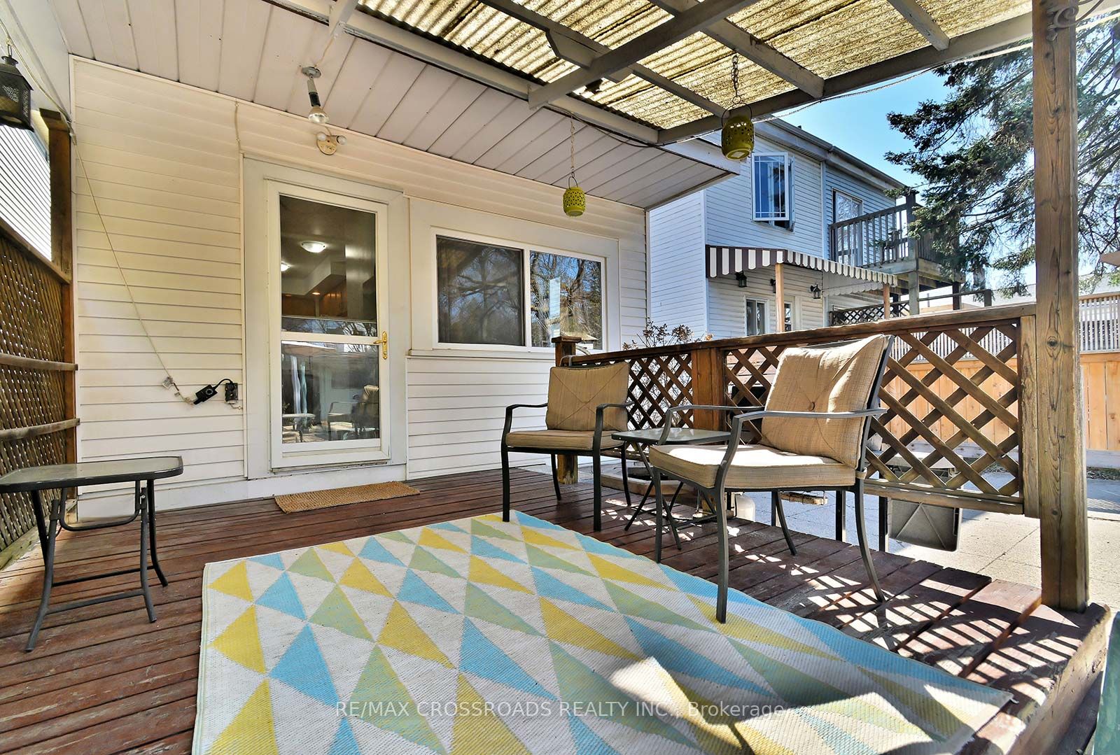 160 King Edward Ave
