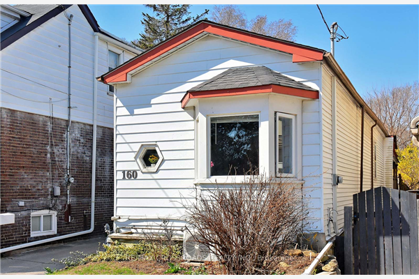 160 King Edward Ave, Toronto