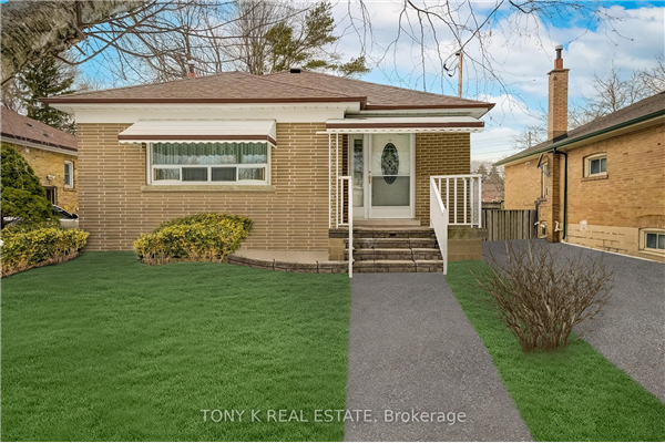 14 Glenshephard Dr, Toronto