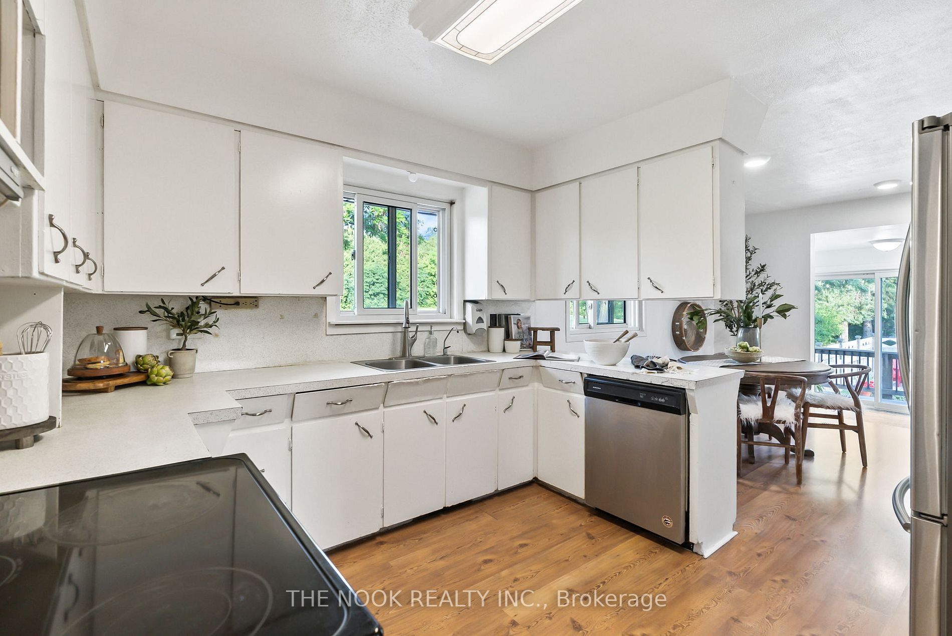 4331 Malcolm Rd