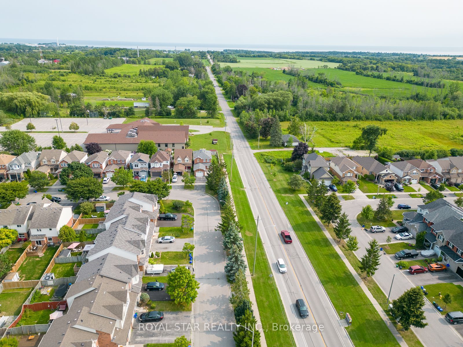 115 Wilkins Cres